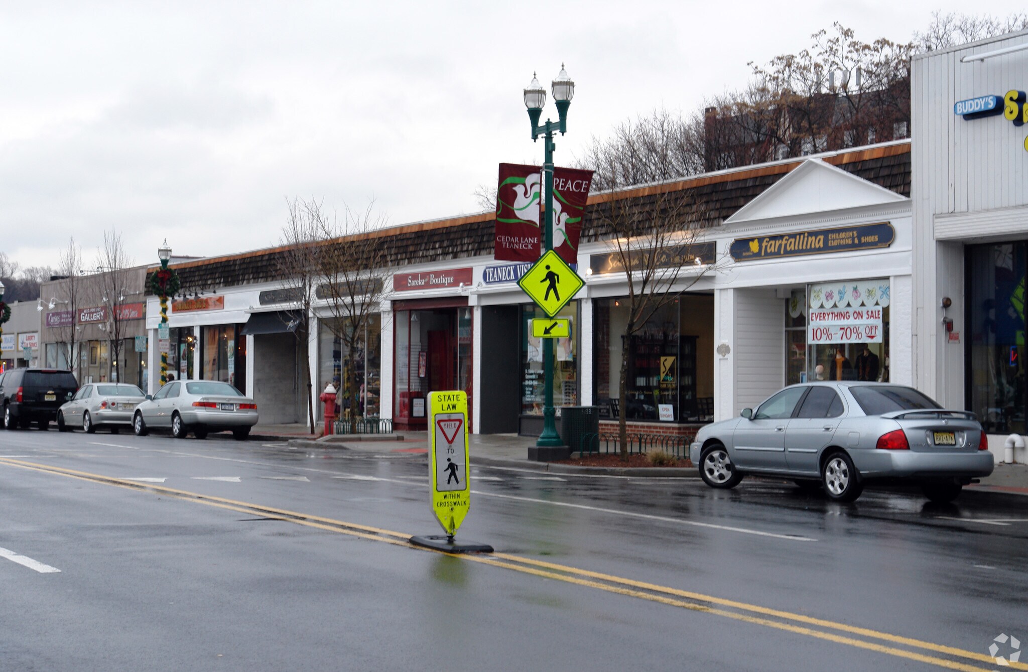 494504 Cedar Ln Teaneck, NJ 07666 Retail Property for Sale on