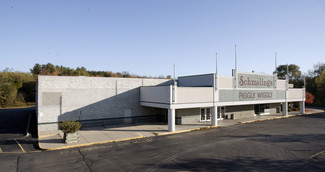 Burlington, WI Supermarket - 690 W State St