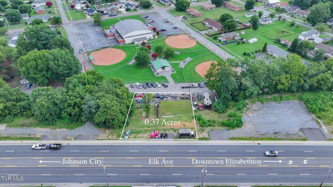 233 W Elk Ave, Elizabethton, TN for Sale