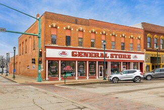 Winterset, IA Storefront Retail/Residential - 70 E Court Ave