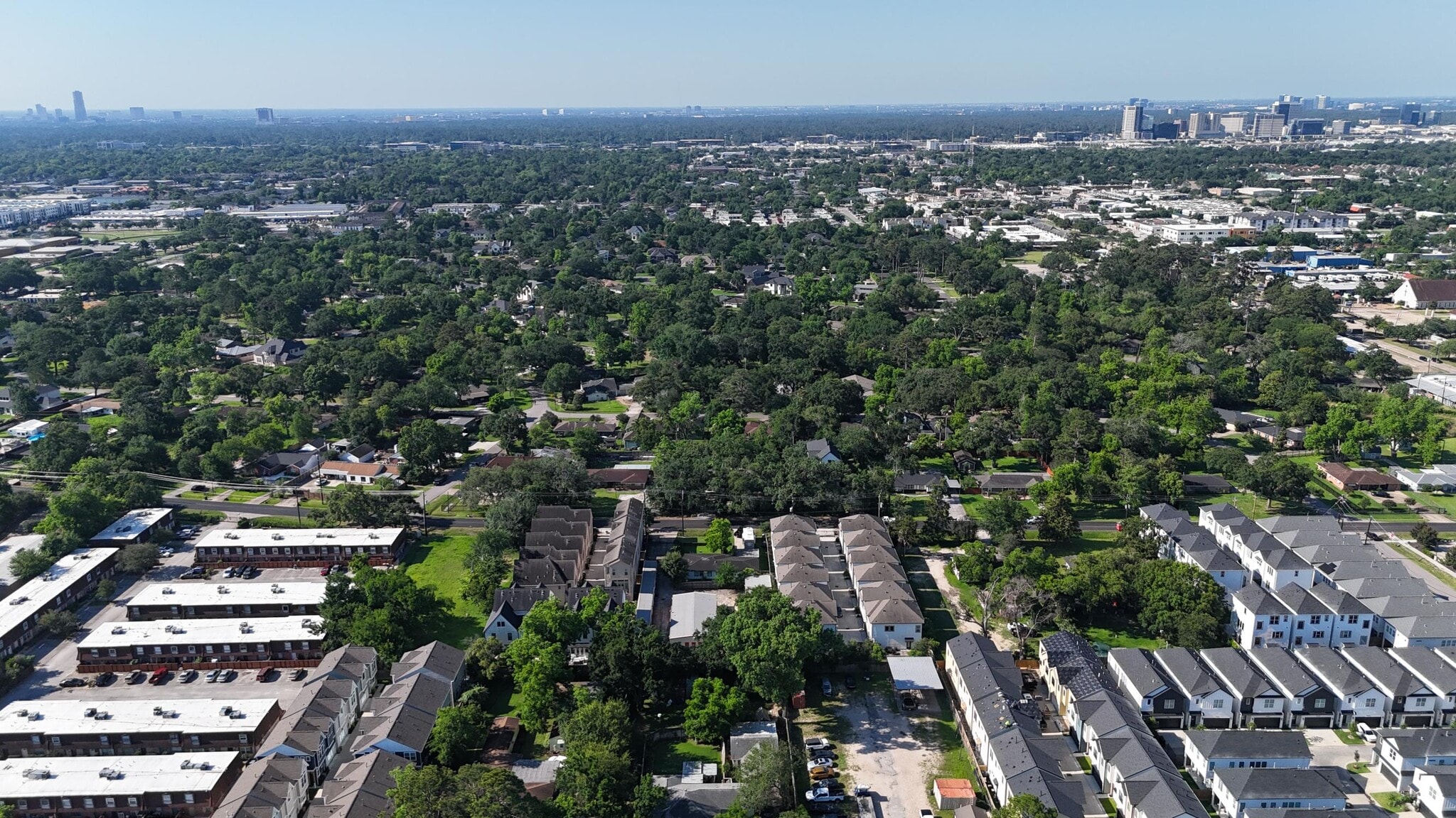 9408-9410 Campbell Rd, Houston, TX for Sale