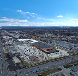 Lafayette, IN Storefront - 311 Sagamore Pky N Lafayette, IN Storefront - 311 Sagamore Pky N