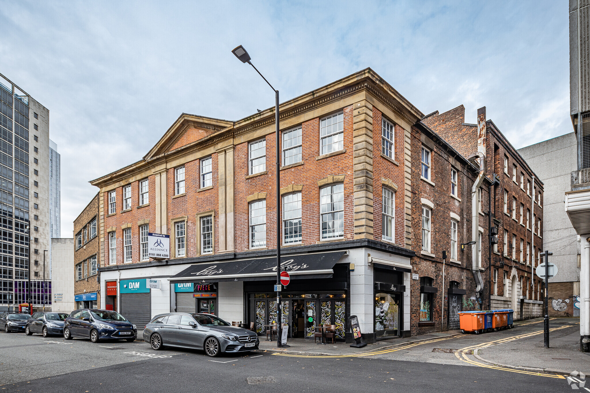 29 King St W, Manchester, GTM for Rent