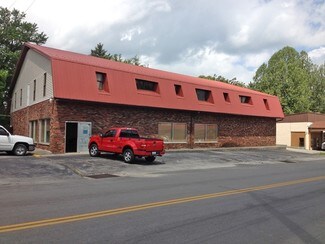 Whitley City, KY Freestanding - 59 N Main St