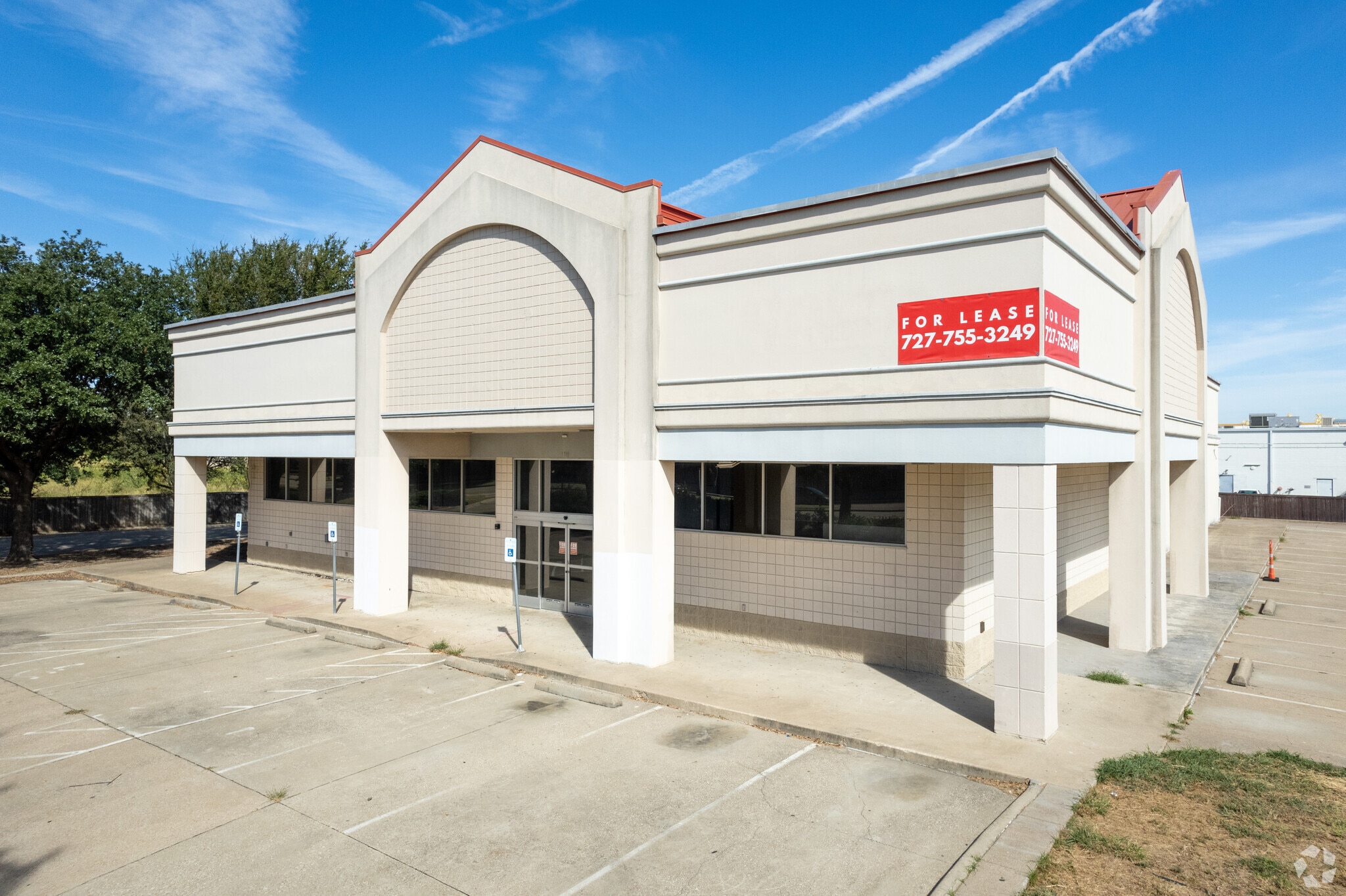 1811 E Arkansas Ln, Arlington, TX for Sale