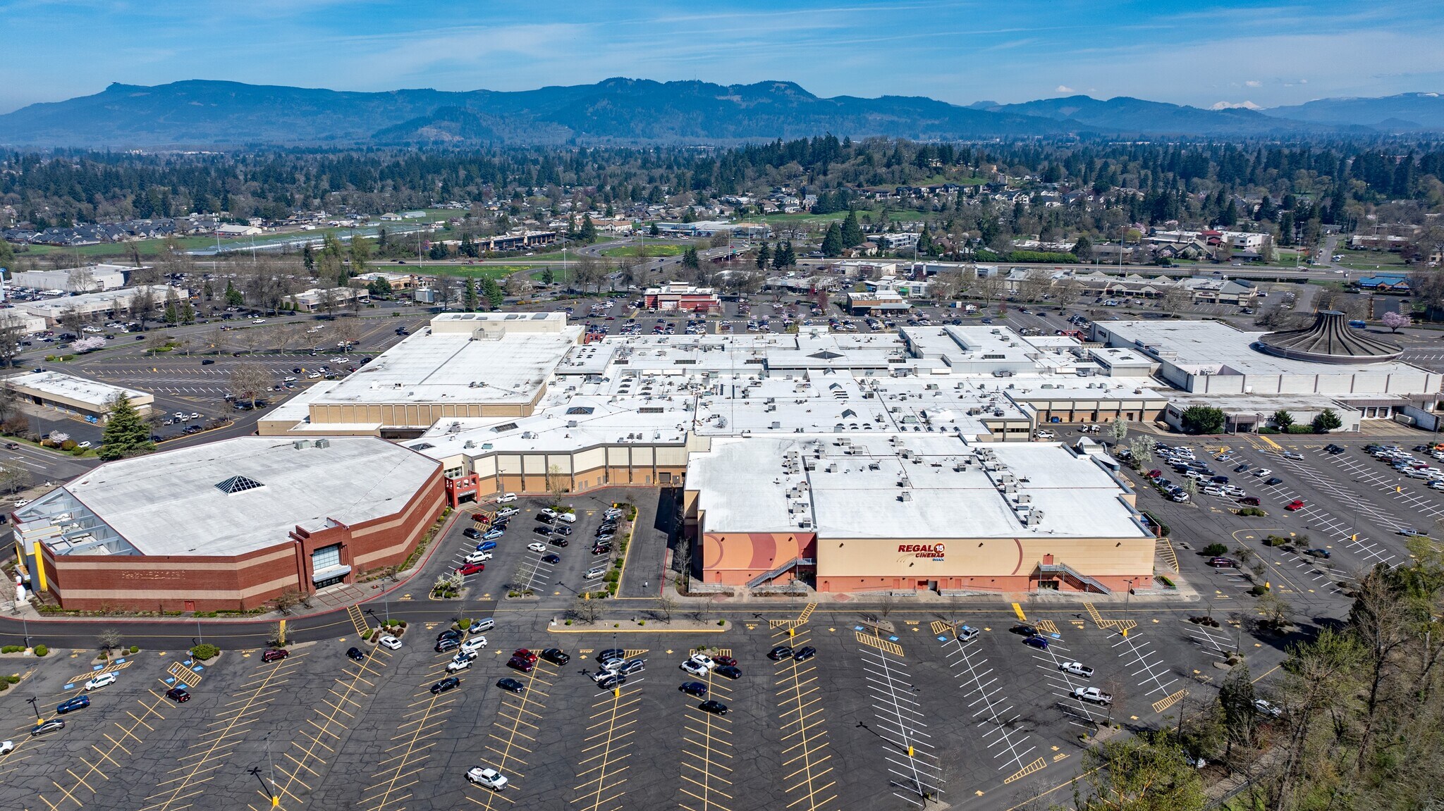 293 Valley River Ctr, Eugene, OR for Rent
