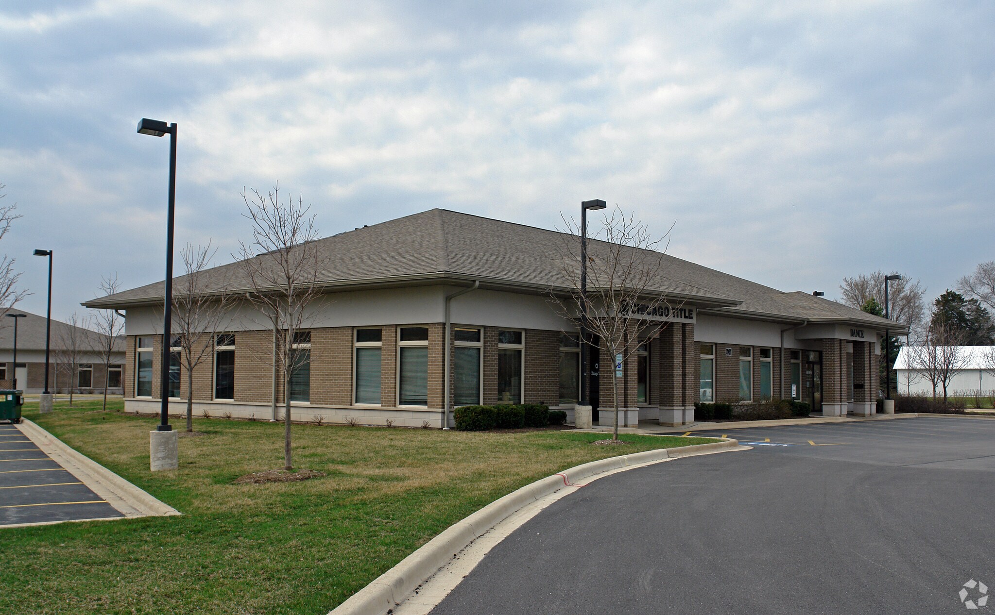 608 E Veterans Pky, Yorkville, IL for Rent