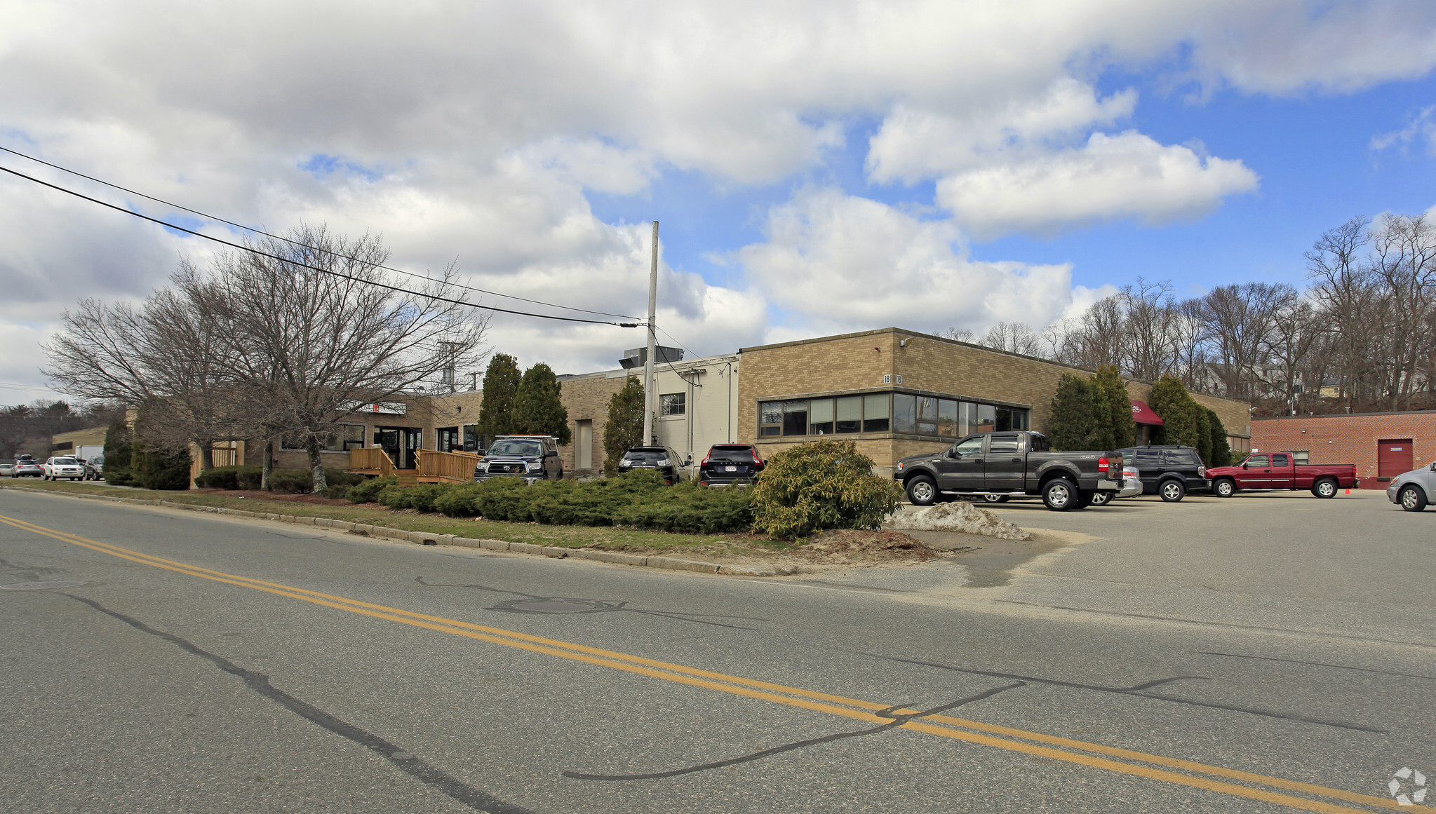 18 Terry Ave, Burlington, MA for Sale