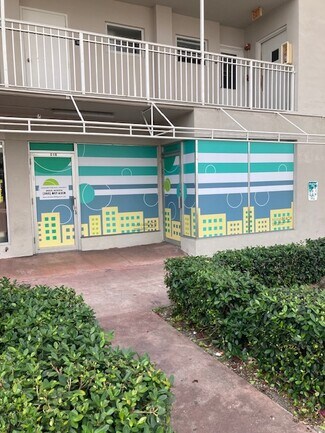 Miami Beach, FL Apartments - 1300 Lincoln Rd