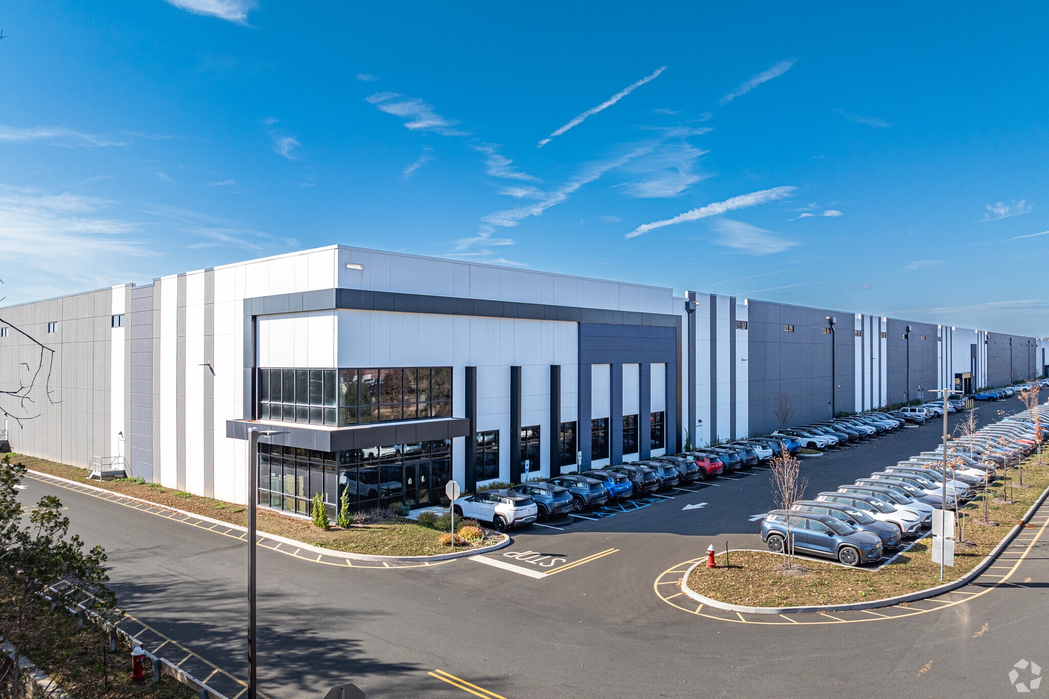 47 Veronica Ave, Somerset, NJ for Rent