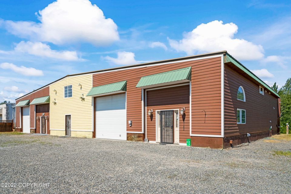 36142 Pine St, Soldotna, AK for Sale