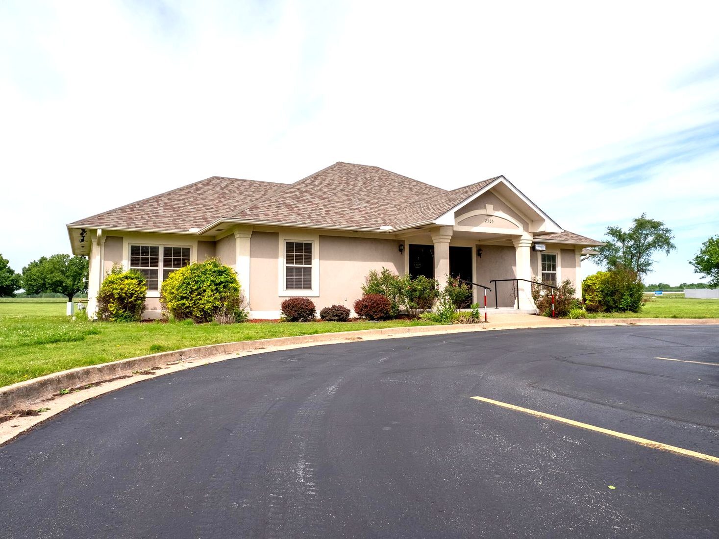 2400 Industrial Pky, Miami, OK for Rent