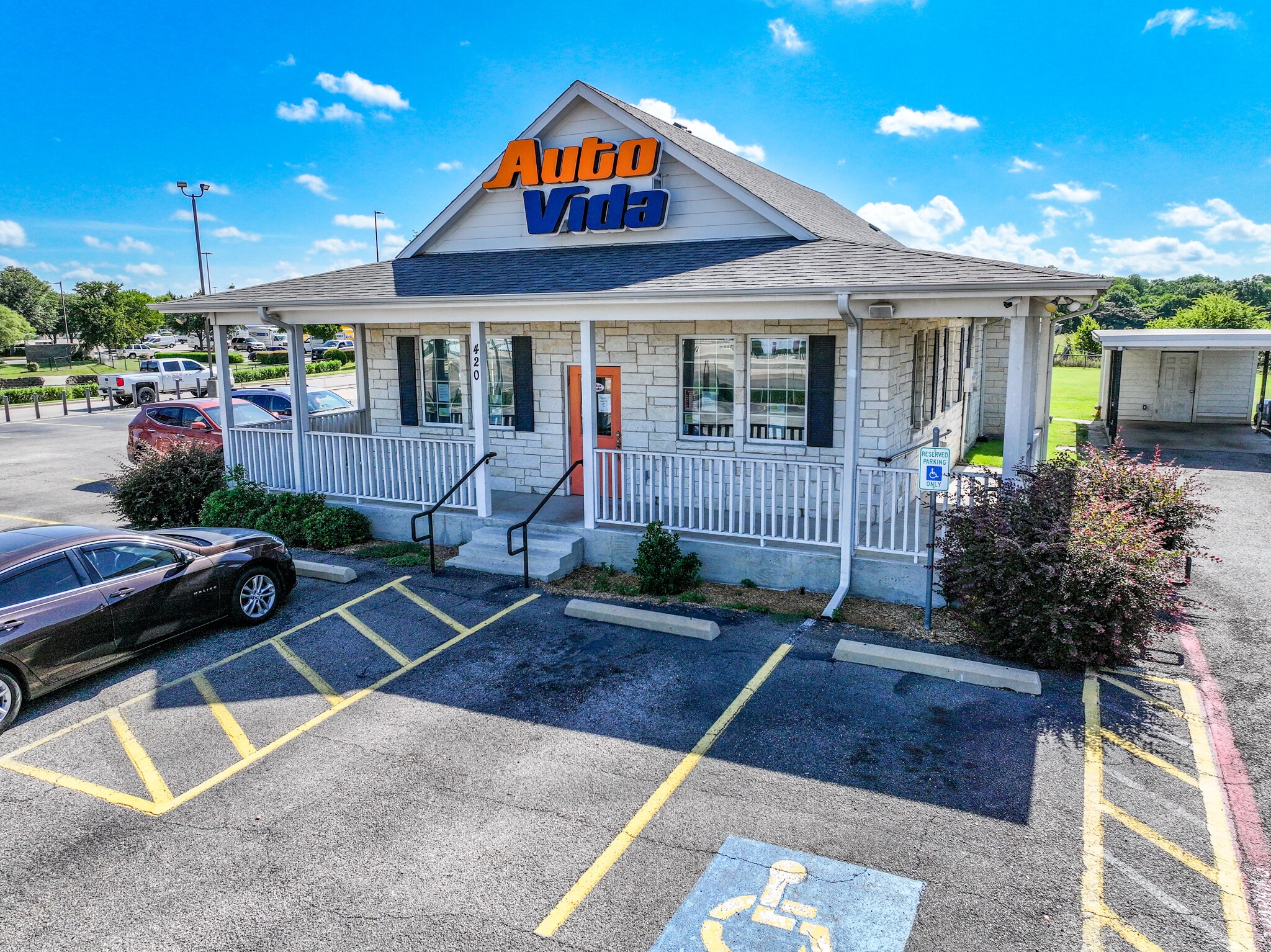 420 N I 35 E, Lancaster, TX for Rent
