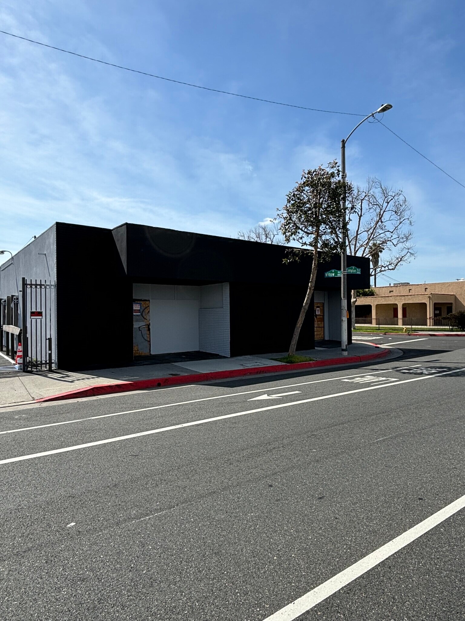 500 E Compton Blvd, Compton, CA for Rent