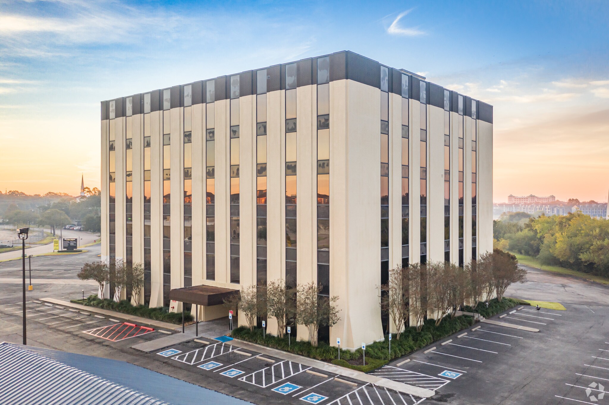 1110 NASA Pky Houston, TX 77058 Office Property for Lease on