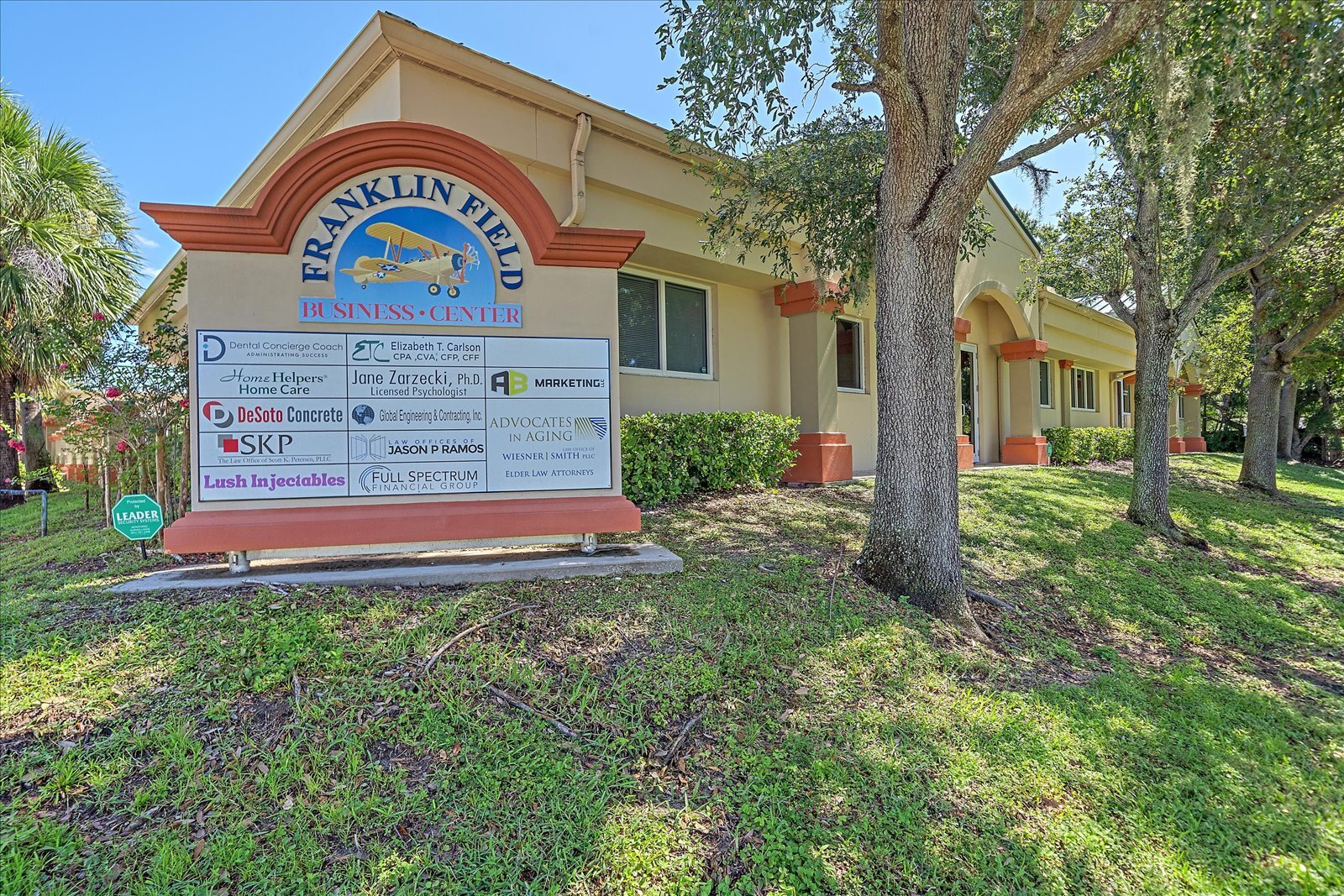 202 N Rhodes Ave, Sarasota, FL for Sale