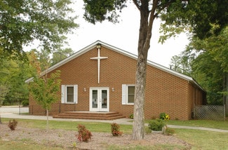 Yorktown, VA Churches - 7826 George Washington Mem Hwy