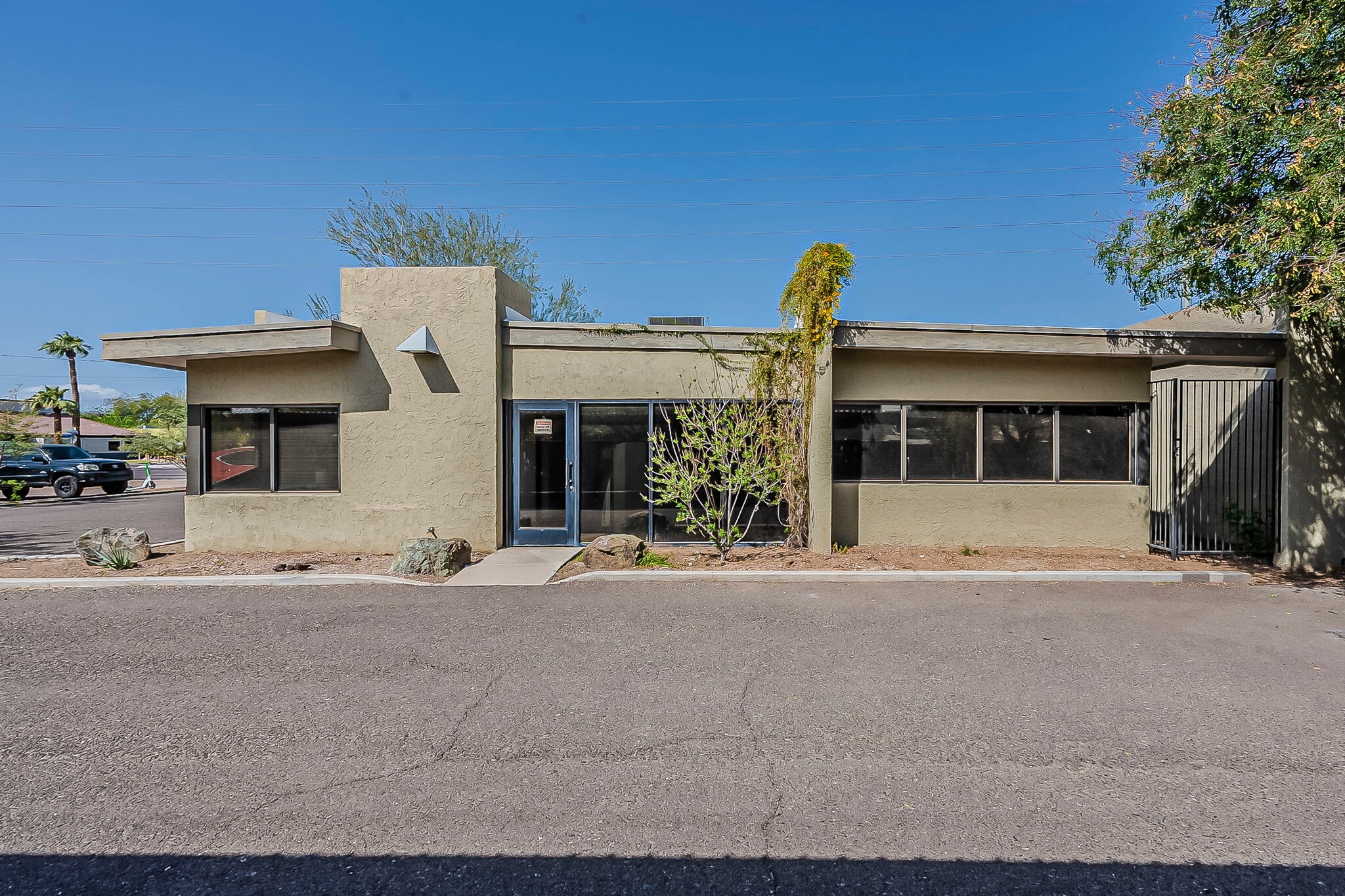 2211 N 7th St, Phoenix, AZ for Sale