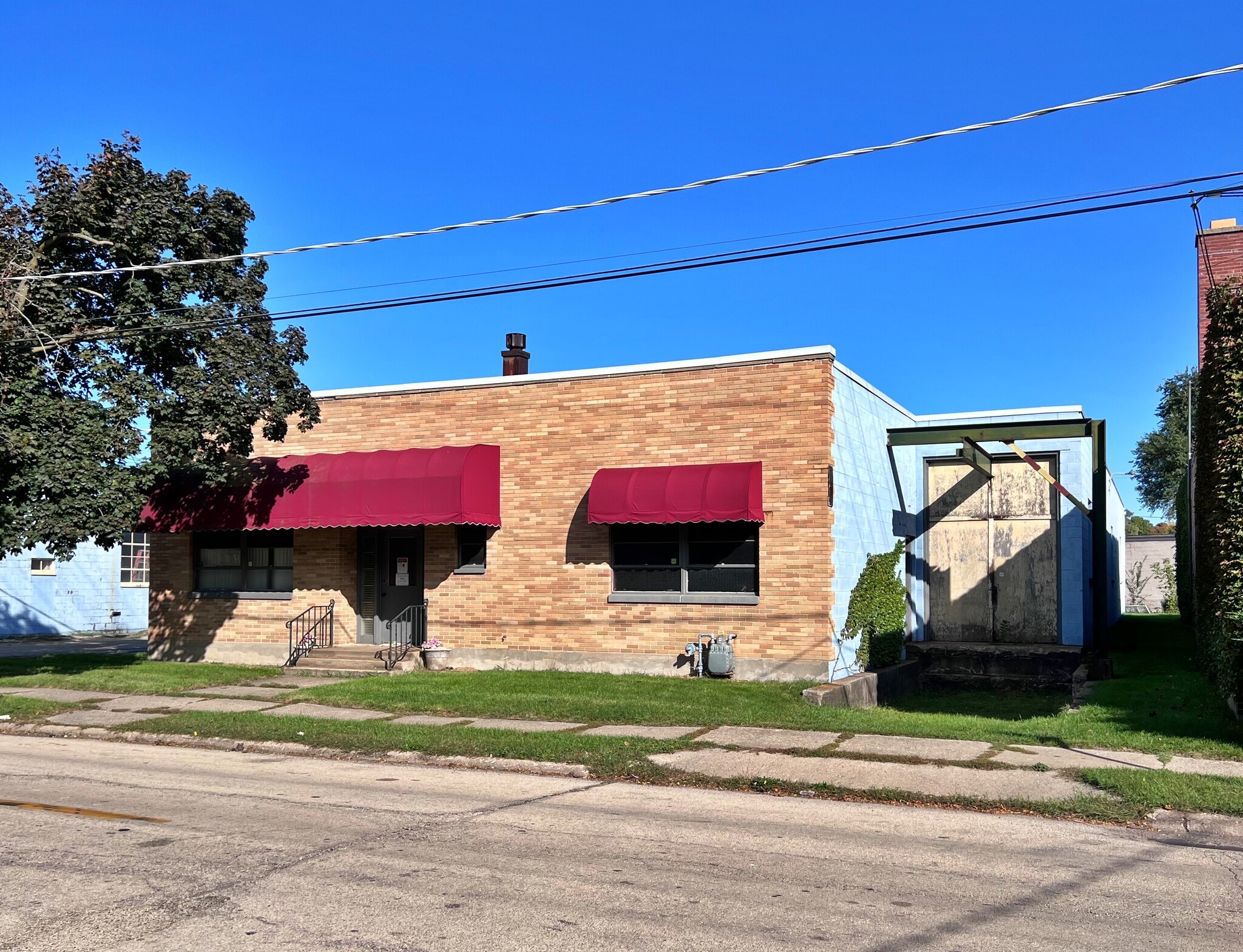 2316 7th Ave, Rockford, IL for Rent