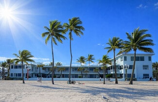 Hollywood, FL Apartments - 2800 N Surf Rd
