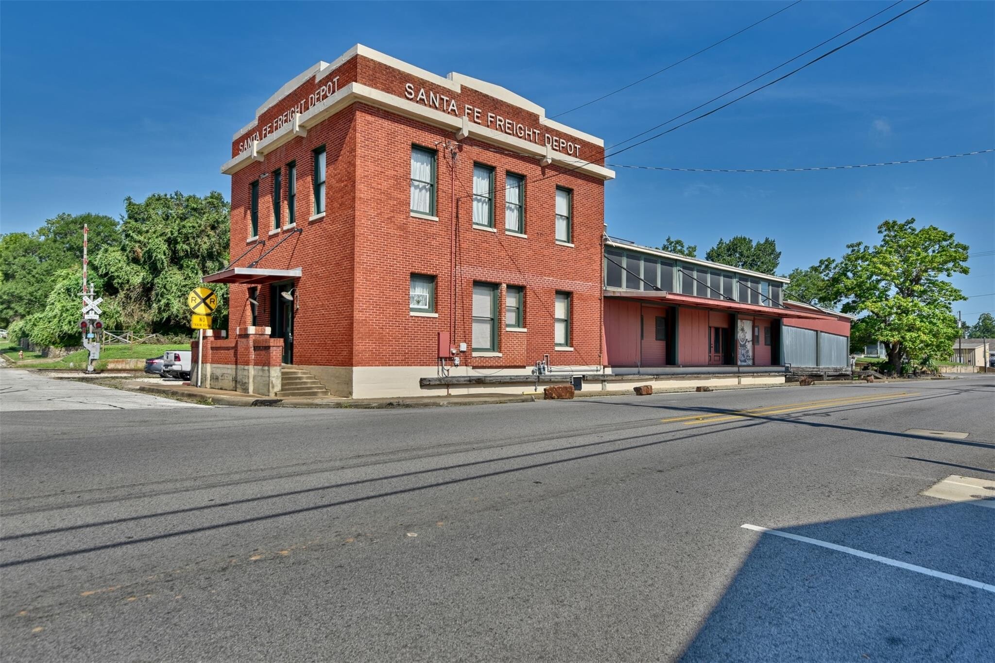 214 S Austin St, Brenham, TX for Rent