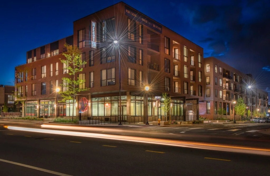 7333 W 38th Ave, Wheat Ridge, CO for Rent