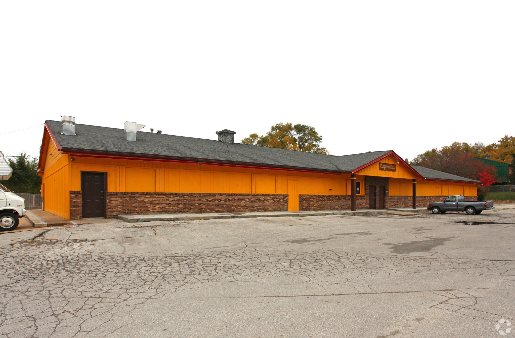 4500 NW 6th Dr, Des Moines, IA for Sale