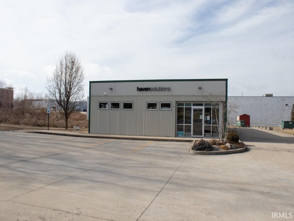 2759 N Ford Rd, Vincennes, IN for Sale