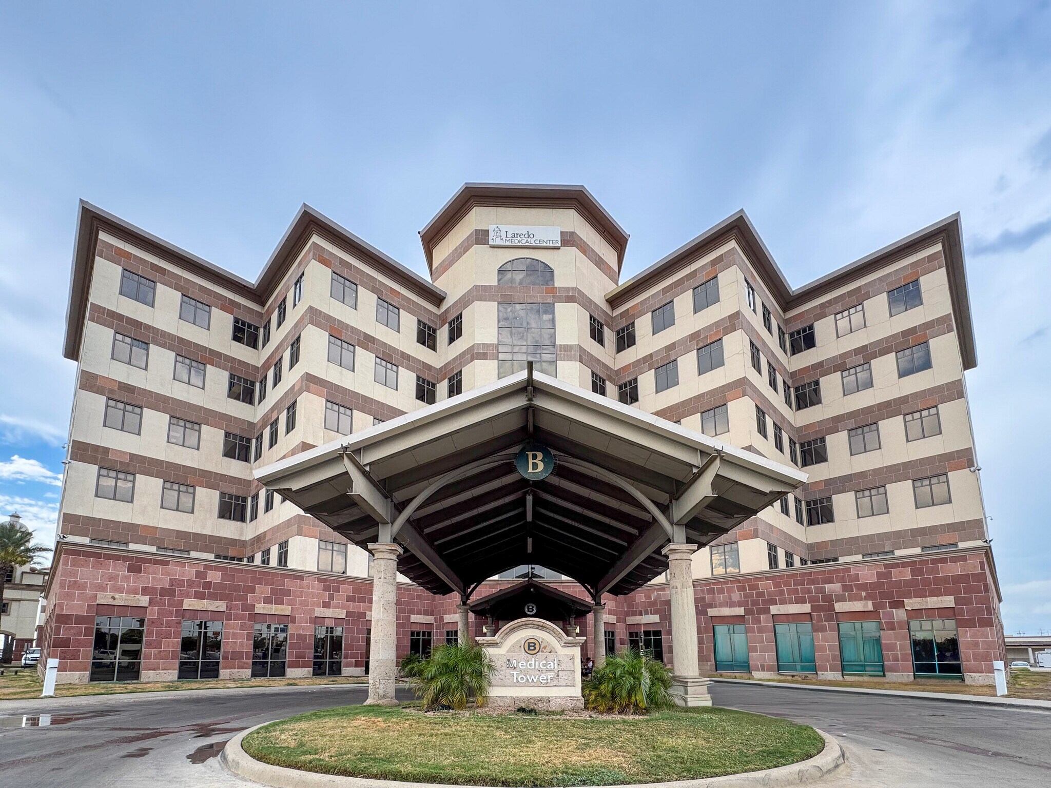 1710 E Saunders St, Laredo, TX for Rent