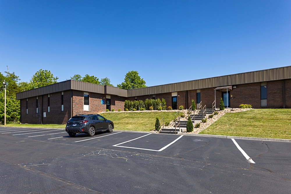 105 E Walnut St, Johnson City, TN for Rent