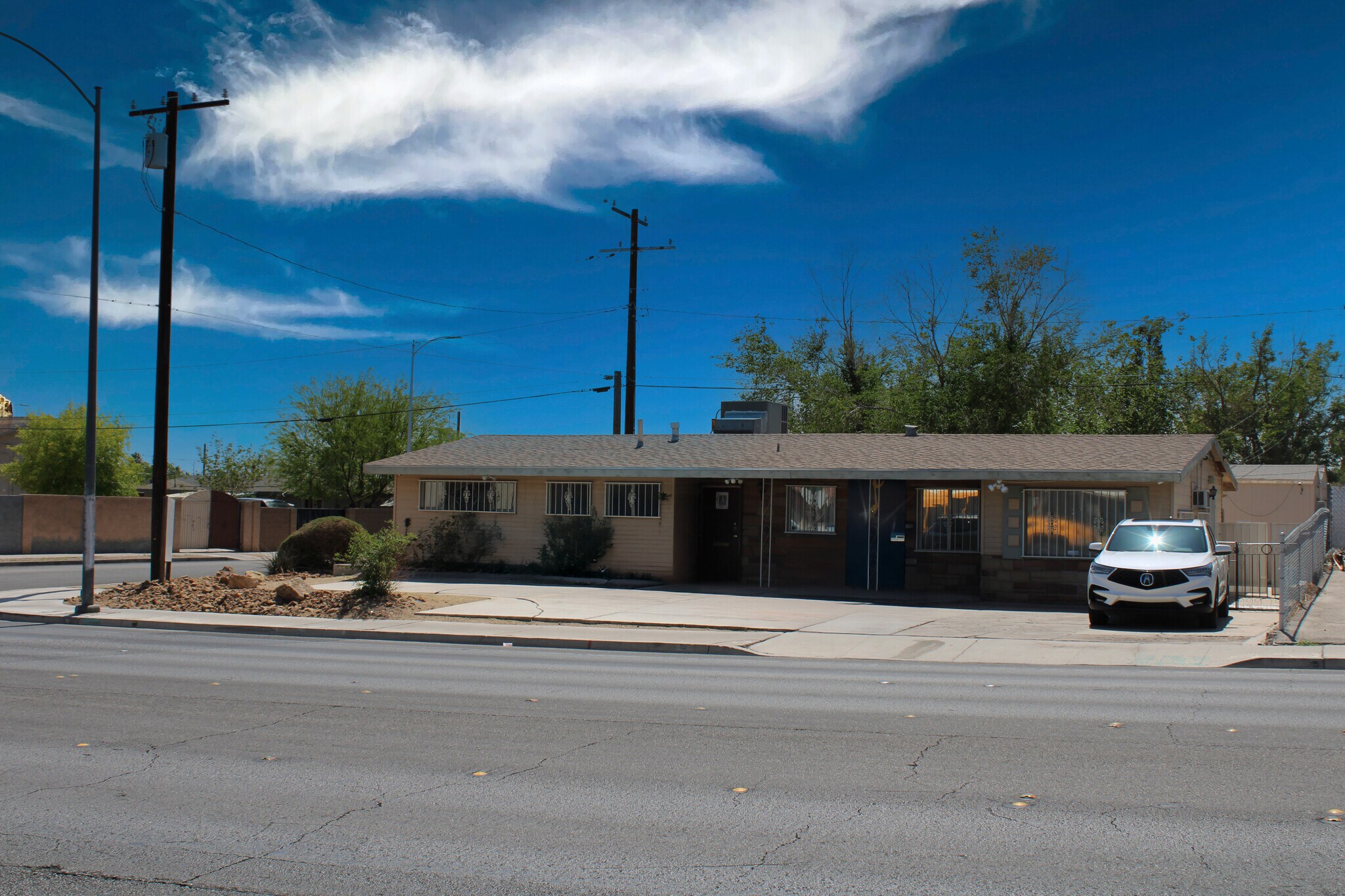 3701 Vegas Dr, Las Vegas, NV for Sale