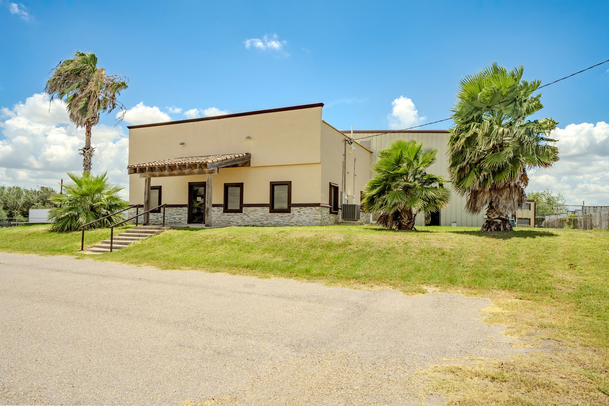8612 N Seminary Rd, Edinburg, TX for Sale
