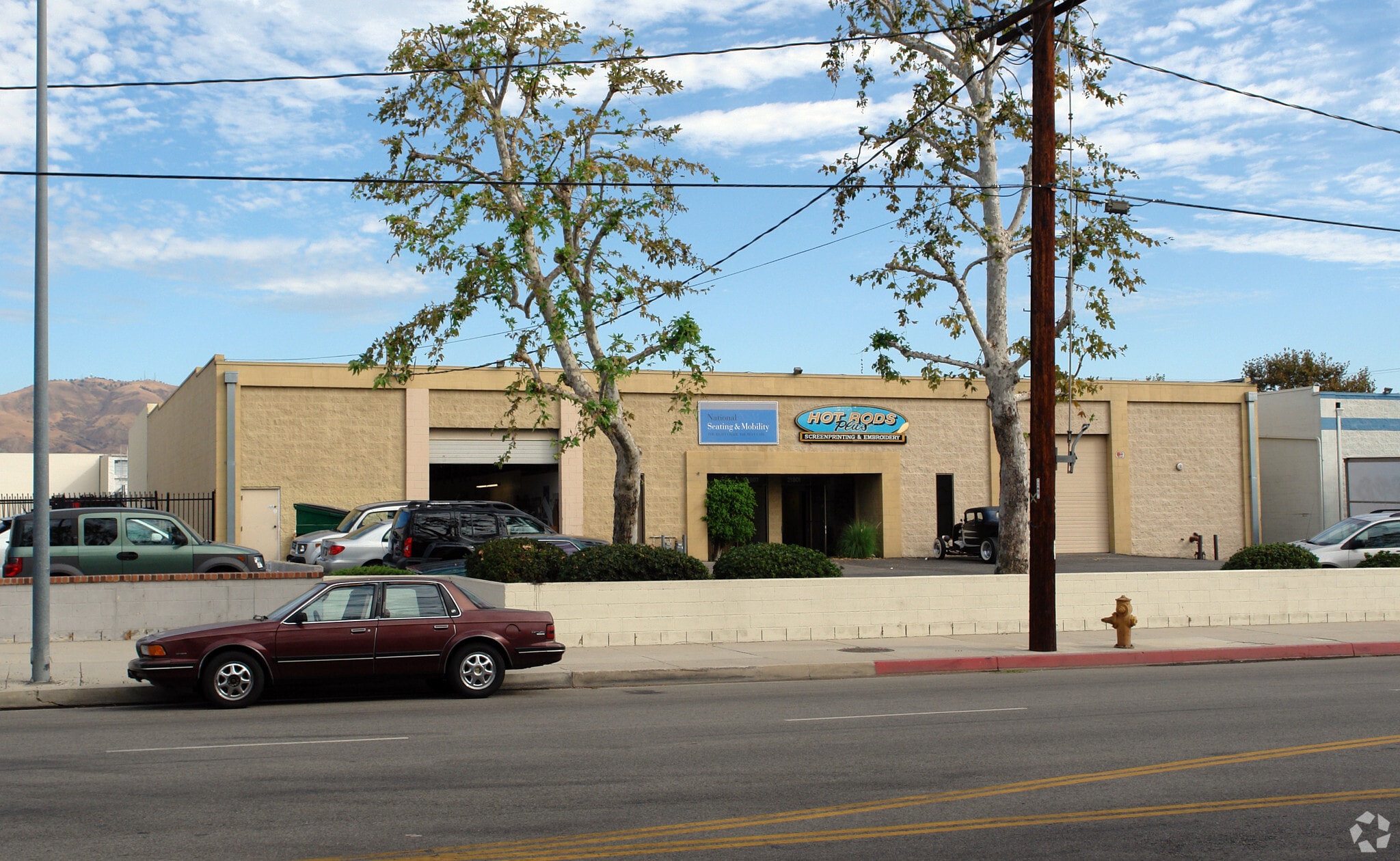 21801-21807 Plummer St, Chatsworth, CA for Rent