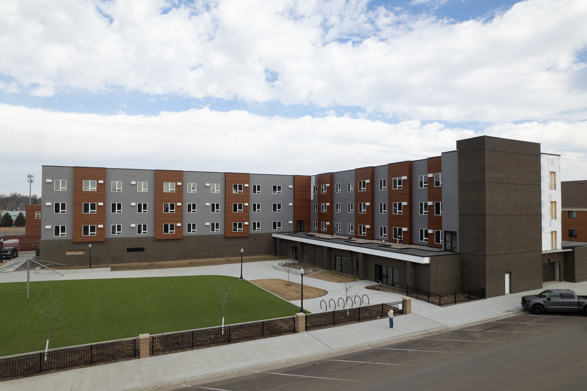 315 E Kemp Ave, Watertown, SD for Sale