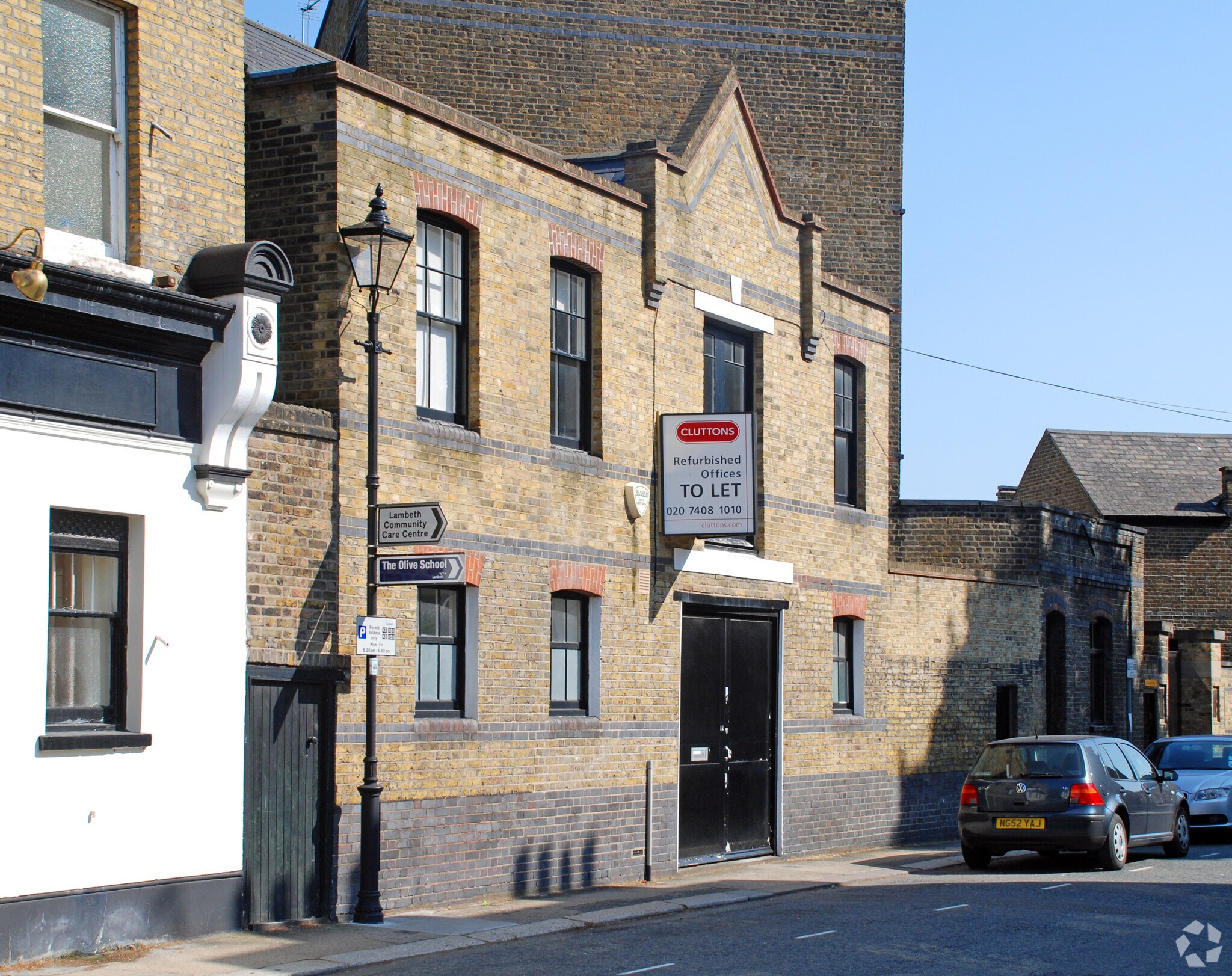 12 Bishops Ter, London, LND for Rent