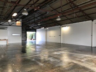 Los Angeles, CA Flex - 1330 Willow St