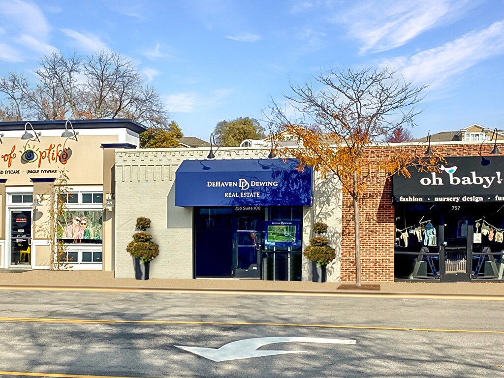 755-795 E Lake St Wayzata, MN 55391 - Retail Property for Sale on  Showcase.com