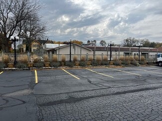 Rockford, IL Garden Center - 2640 N Main St Rockford, IL Garden Center - 2640 N Main St