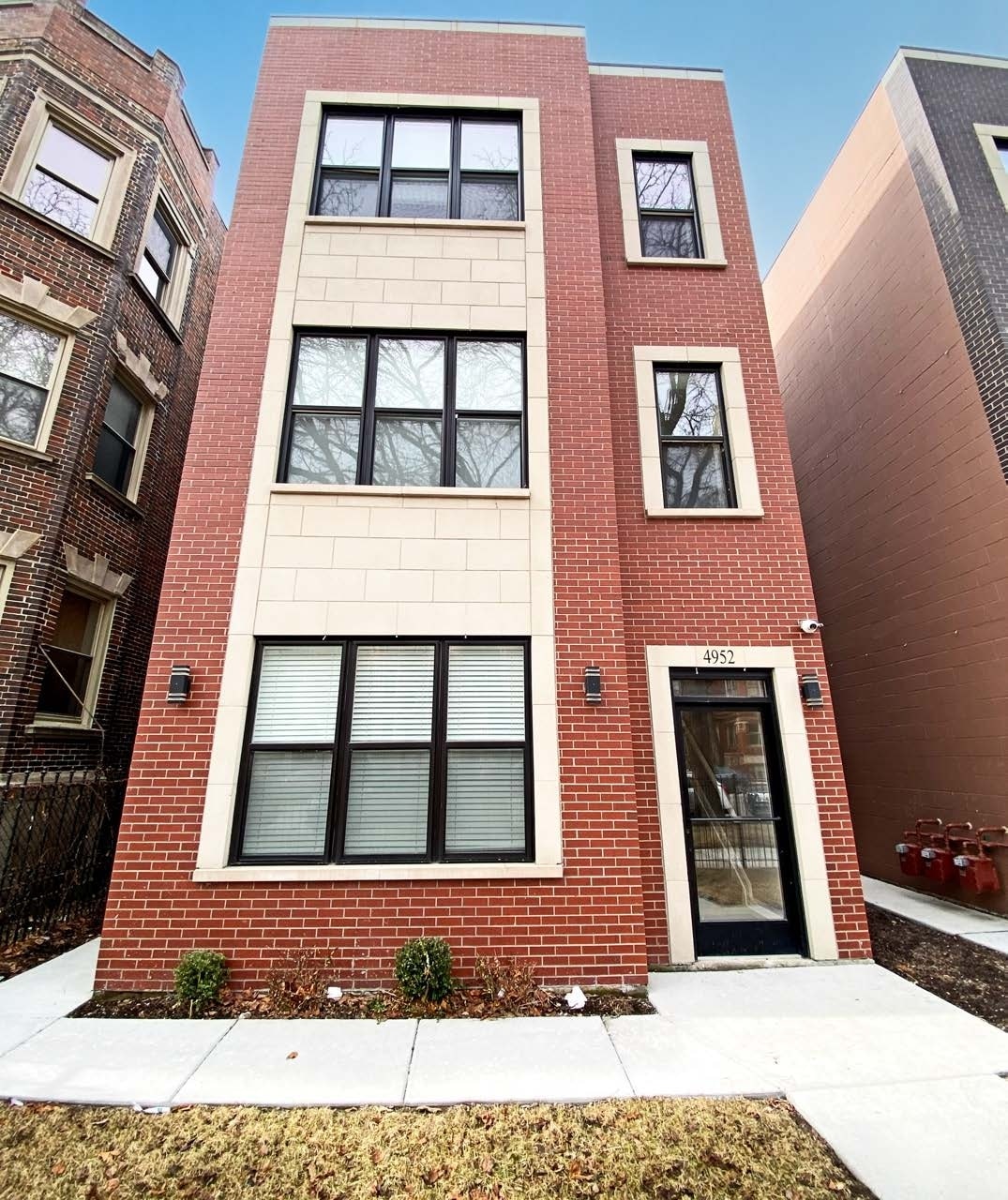 4952 S Michigan Ave, Chicago, IL for Sale