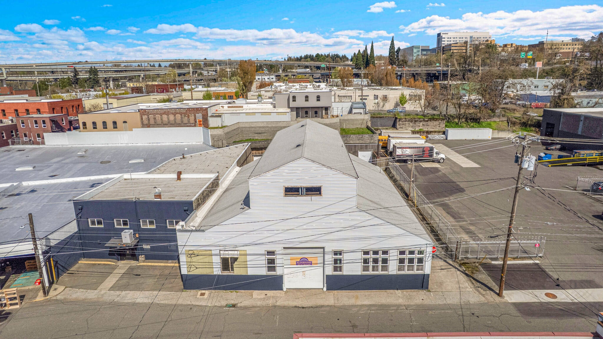 679-687 N Thompson St, Portland, OR for Rent