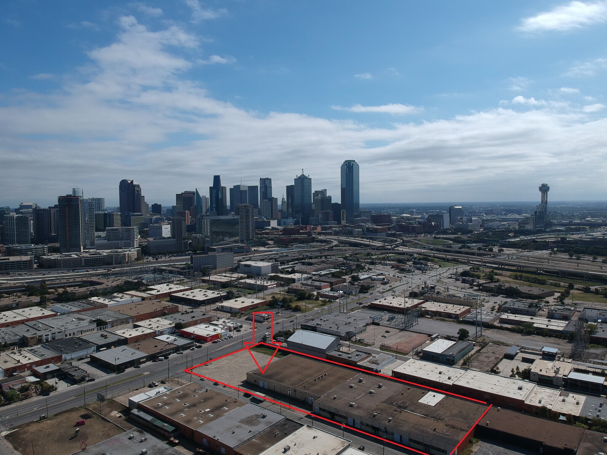 1001 N Riverfront Blvd, Dallas, TX for Sale