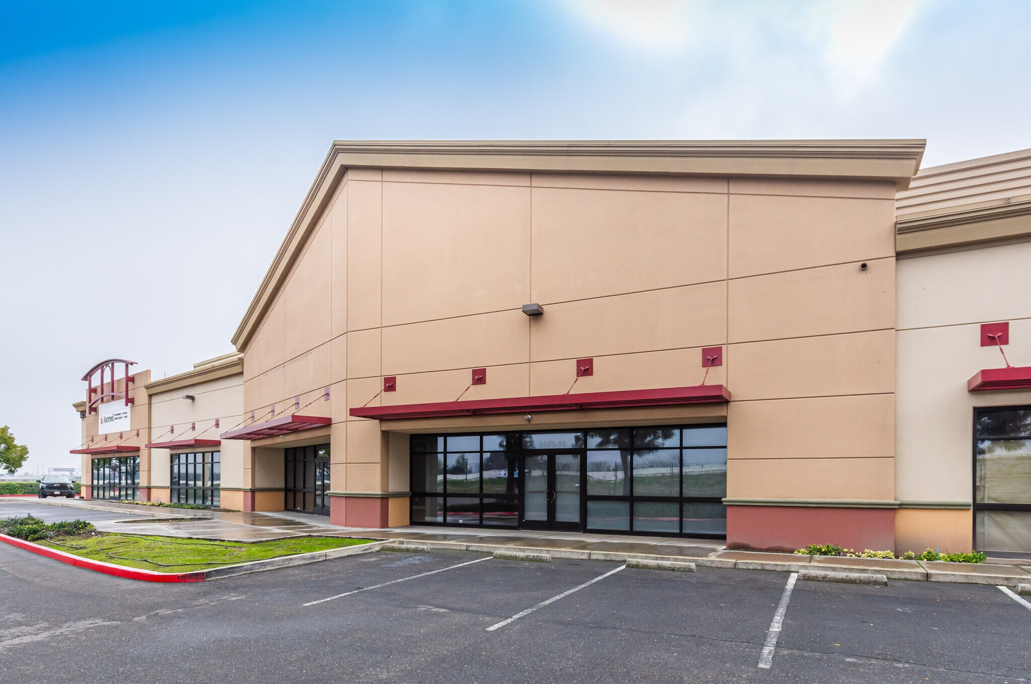 1475 Moffat Blvd, Manteca, CA for Sale