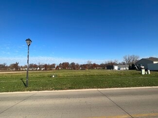 Avon Lake, OH Commercial - 32868 Pin Oak Pkwy Avon Lake, OH Commercial - 32868 Pin Oak Pkwy