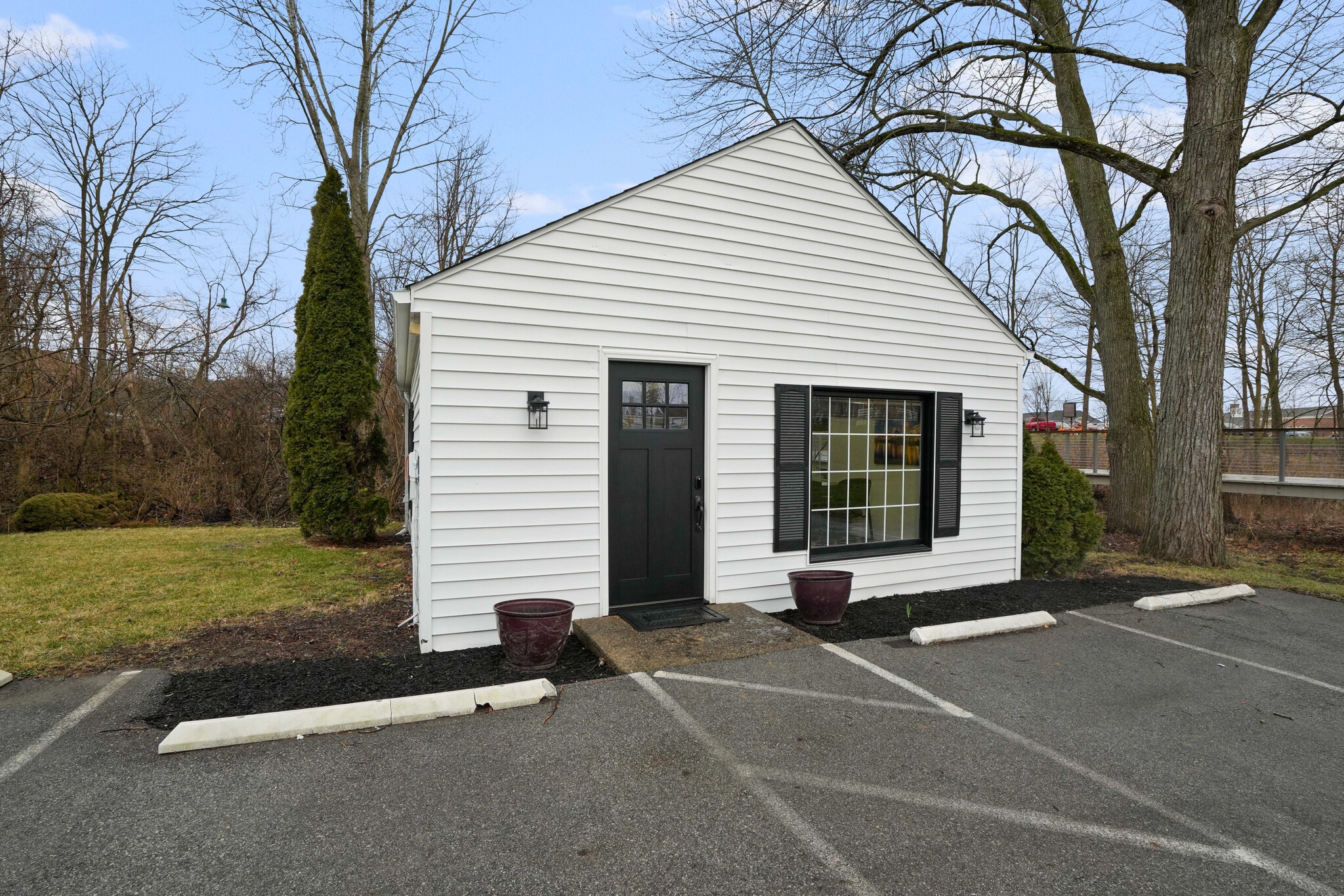 153 E Dublin Granville Rd, New Albany, OH for Rent
