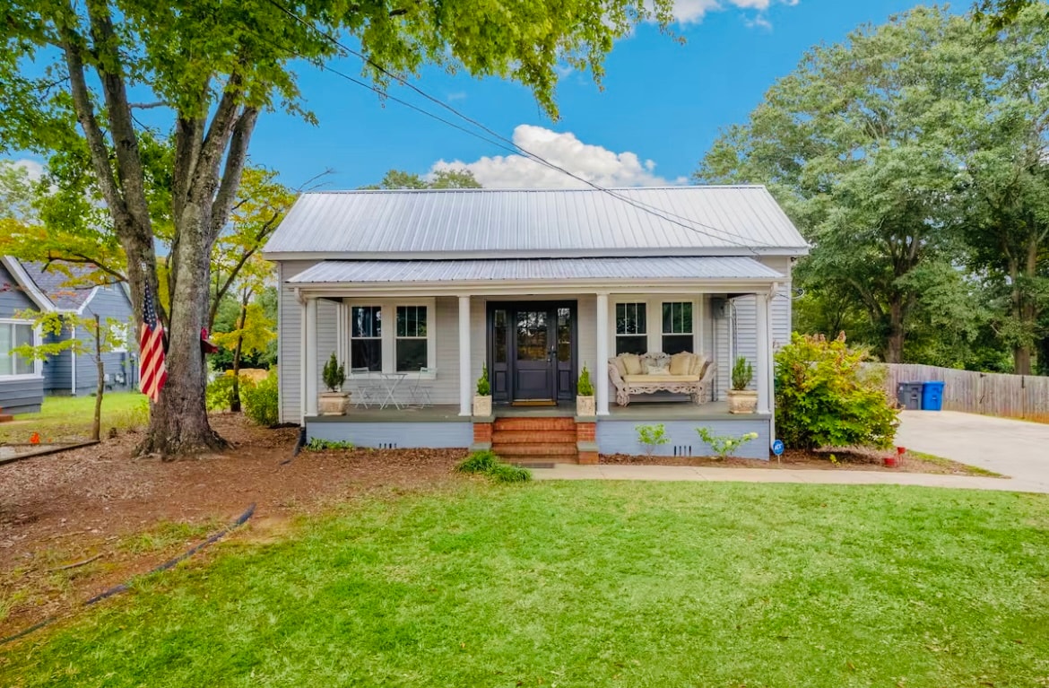 308 N Main St, Travelers Rest, SC for Sale
