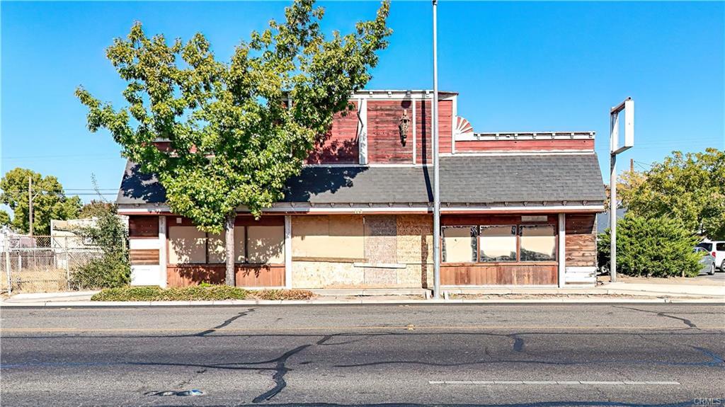 149 W 16th St, Merced, CA for Sale