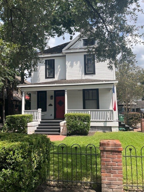 1214 Heights Blvd, Houston, TX for Rent