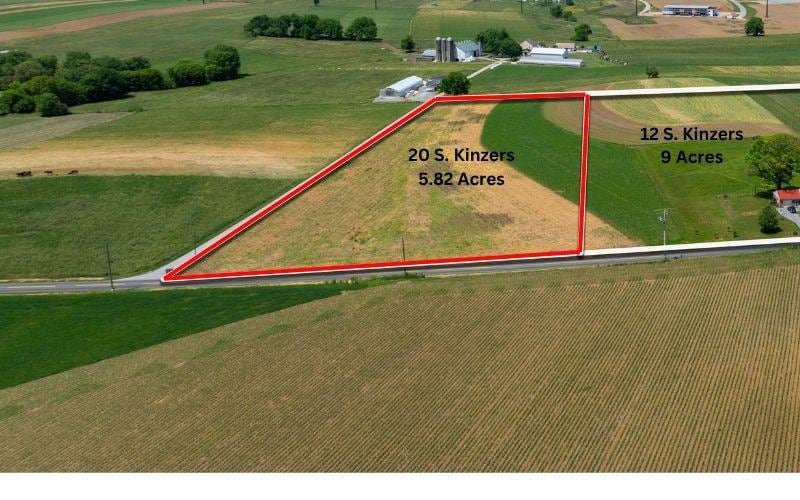 20 S Kinzer Rd, Kinzers, PA for Sale