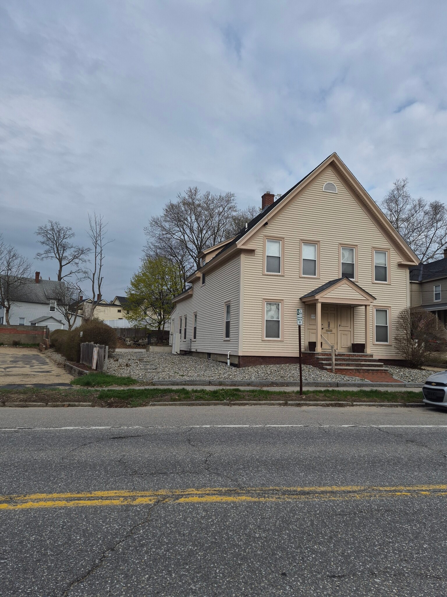 212 S Main St, Concord, NH for Rent