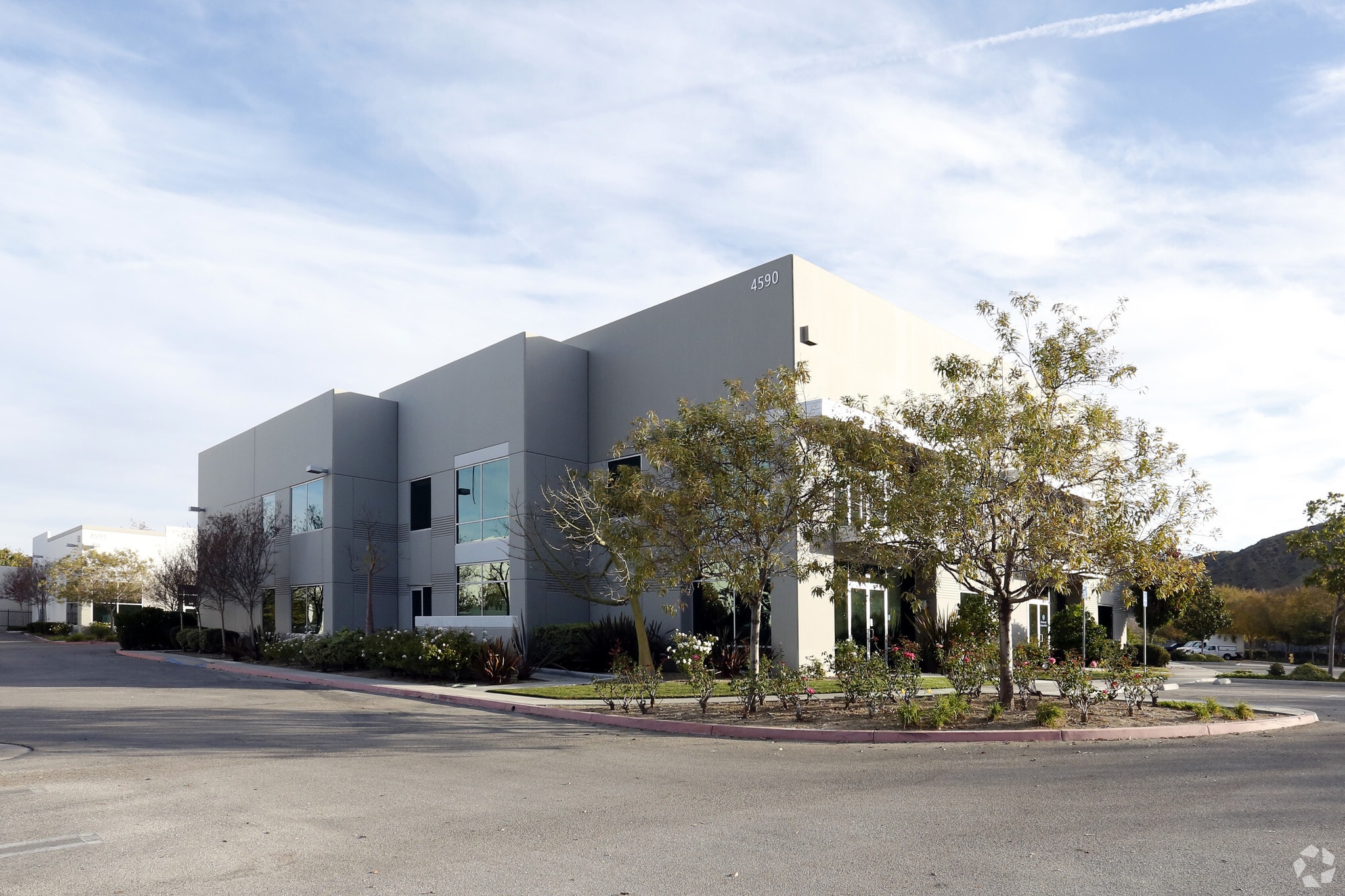 4590 Ish Dr Simi Valley, CA 93063 Industrial Park Property for Lease